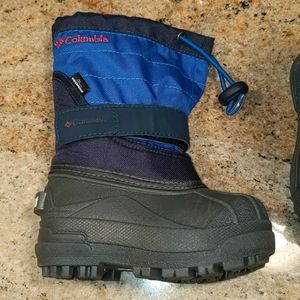 LIKE NEW Columbia Powderbug Plus II Snow Boots  6